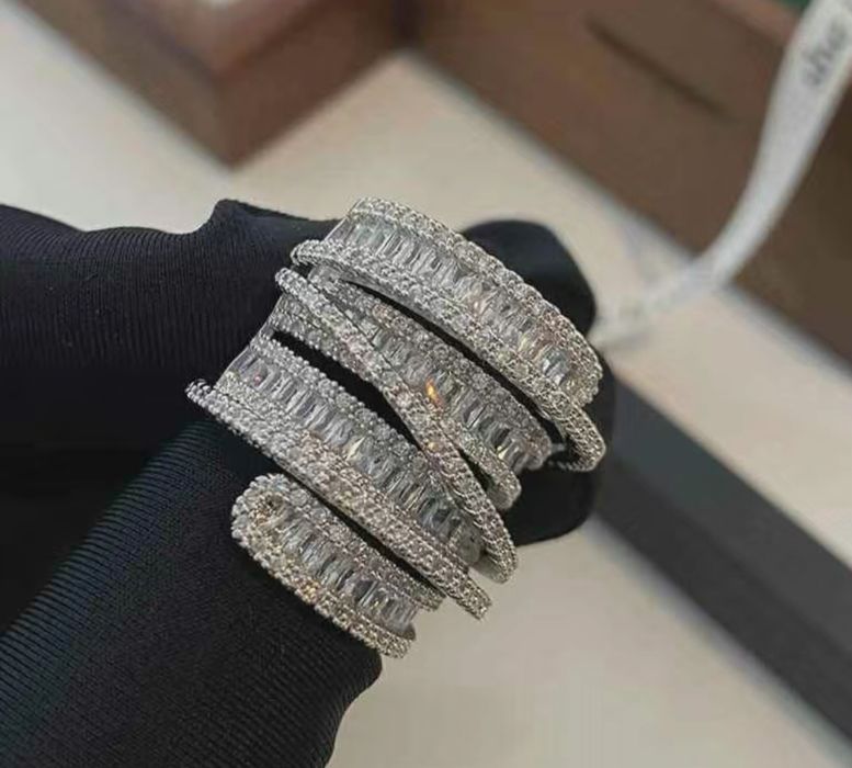 Bijuteriya_uzuk_braslet_taqinchoq