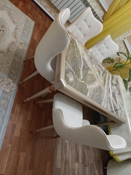 Кухонный стул и стулья