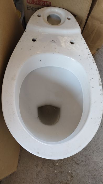 Продам унитаз без бочка