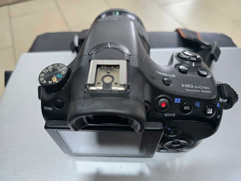 Фотоапарат Sony A58 + обектив Sony DT 18–55mm F3.5–5.6 SAM II