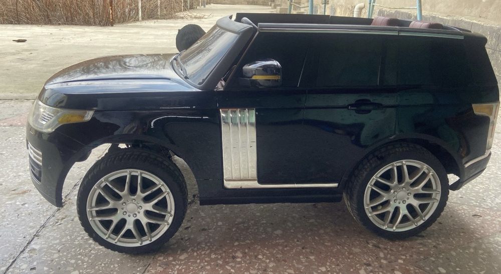 продается электромобиль