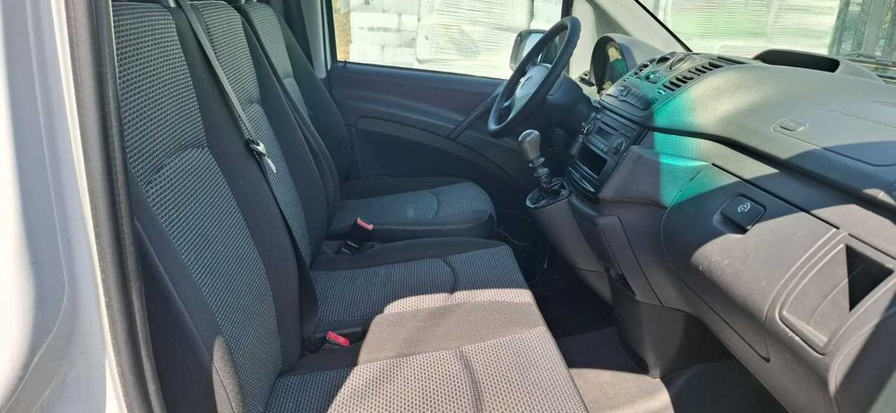 Mercedes Vito 110 lung, 2.2 Euro 5, An 2012, AC, 3 locuri+marfa