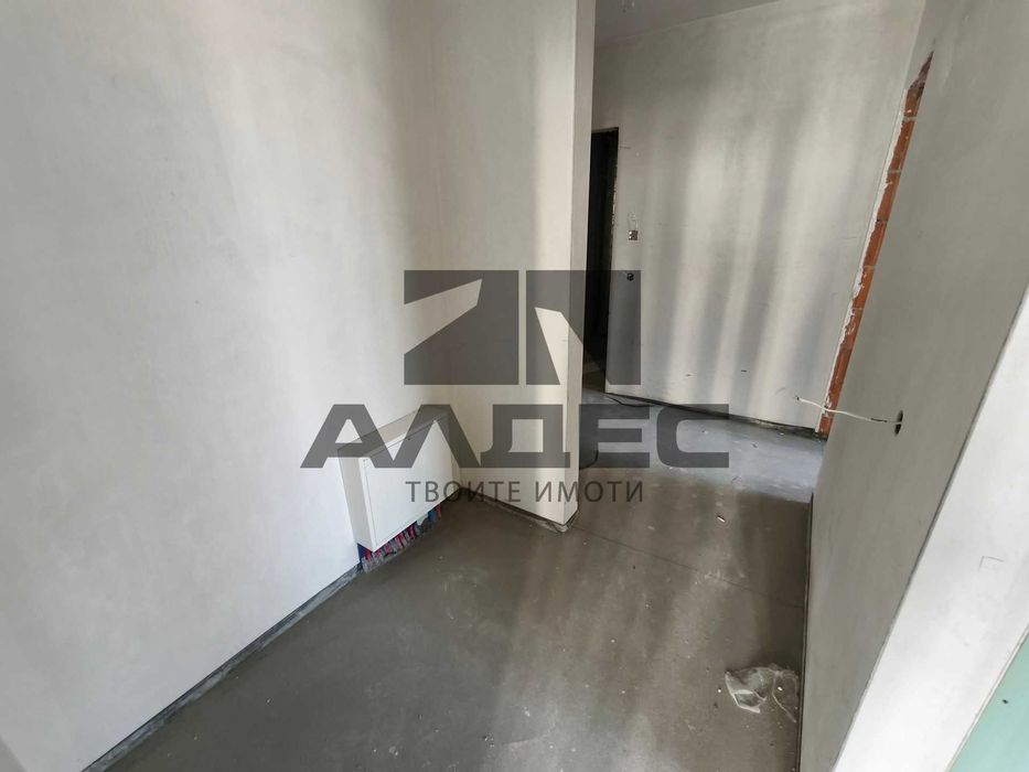 Продава се Двустаен апартамент в София, Банишора - 107 кв.м за 1278 €/кв.м - Снимка #7