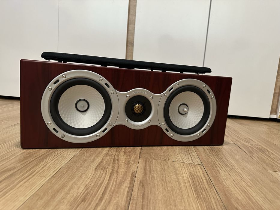 Vand schimb centru Monitor Audio gold signature high end LCR CS