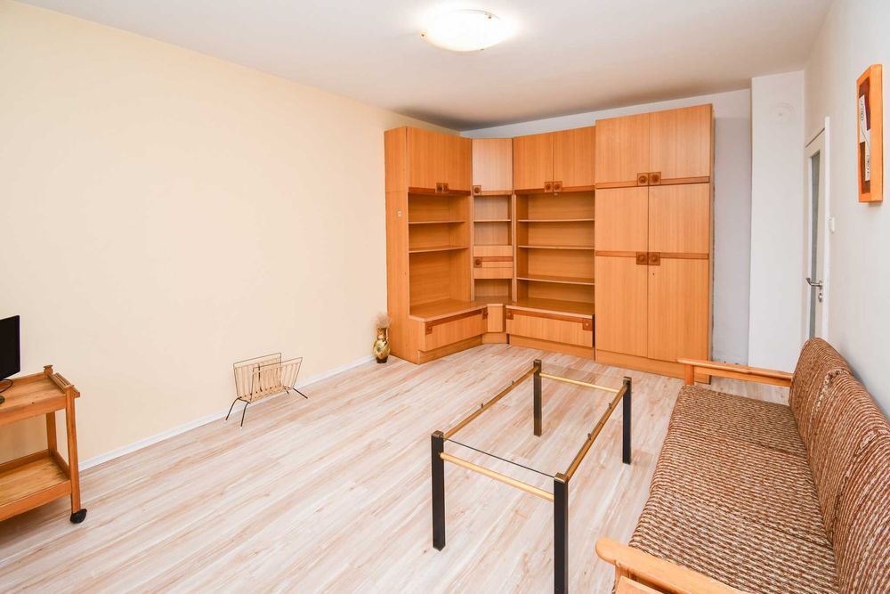 Продава се Двустаен апартамент в София, Център - 64 кв.м за 789 €/кв.м - Снимка #3