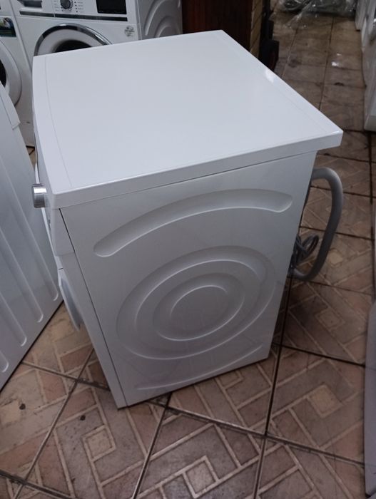 Високо технологична пералня с топла вода Бош Bosch Avantixx7  A+++ 7кг  24 месеца гаранция!