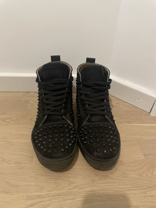 Christian Louboutin 42( Fit 43 )