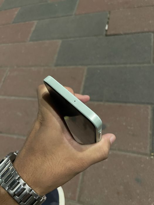 Samsung A16.