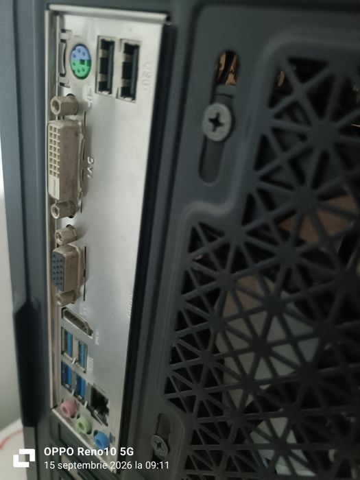 PC Ryzen 5 impecabil