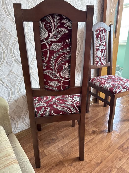 Стулья б/у отличного качества