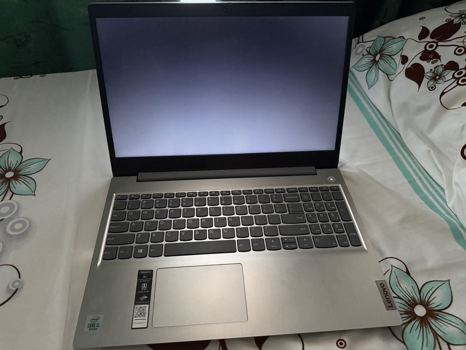 Lenovo IdeaPad 3 | i5 Gen 10 | 12GB RAM | SSD 512GB | Windows 11 Pro