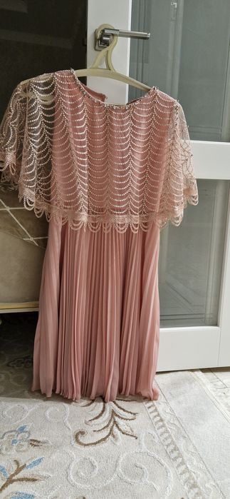 Продаётся модное платье