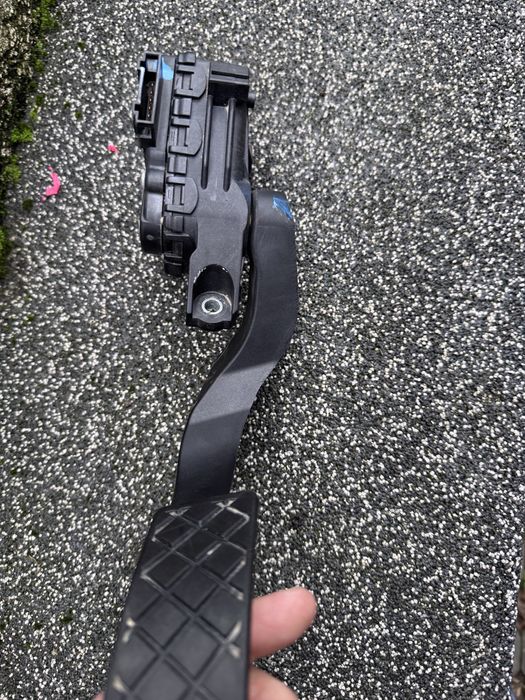 Педал за газ от Ауди A6 B7