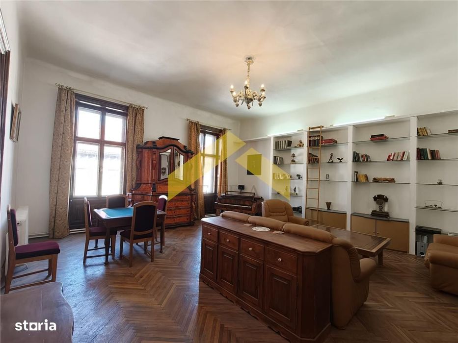 Apartament de inchiriat 4 camere Palatul Neuman