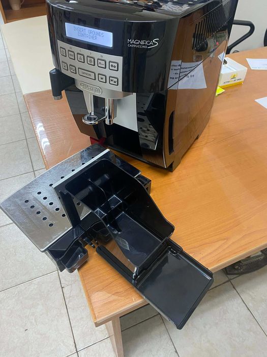 Кафеавтомат Delonghi Magnifica S Cappuccino