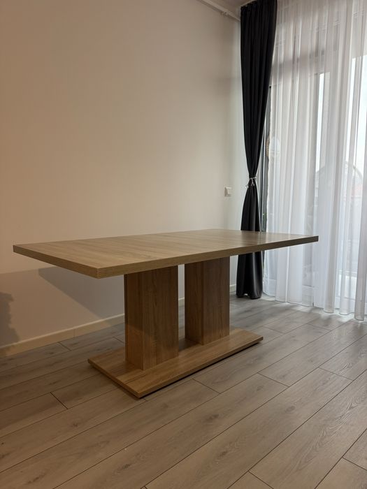Masă dining 160x90 cm, aspect lemn, design modern