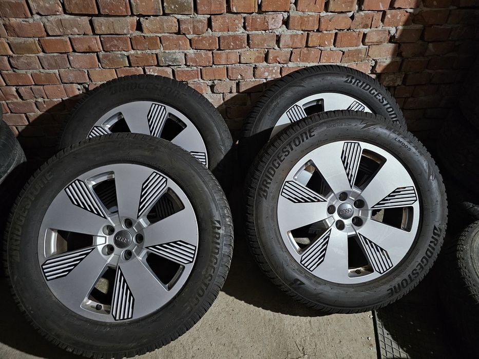 Jante originale Audi Q7 + Anvelope iarna dot 2022 - 255 55 19