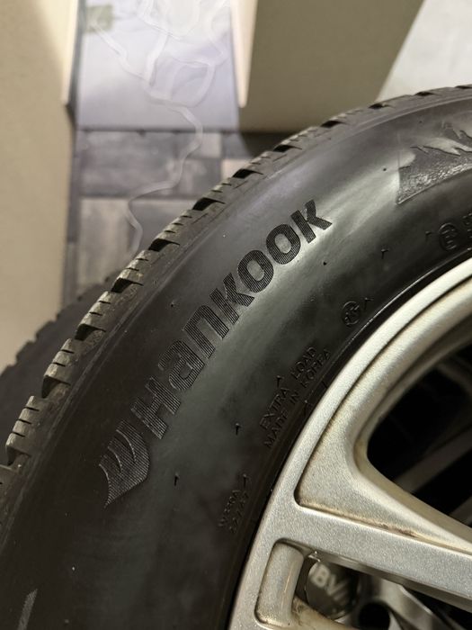 Roti de aliaj Audi Q5 cu cauciucuri de iarna Hankook 235/60/18
