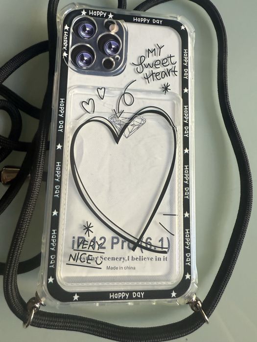 Кейс за Iphone 12 pro с връзка