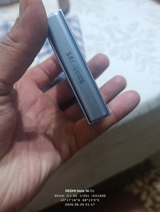 Samsung Z flip 6