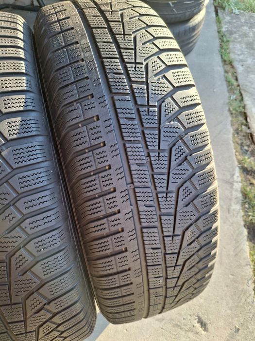 2 Anvelopele de iarnă 215 65 r17 Hankook