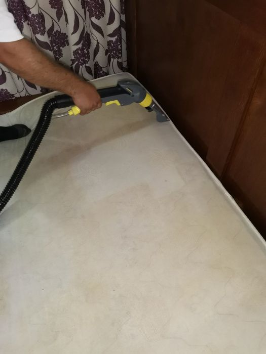 Spalare,curatare tapiterii auto, canapele, covoare la domiciliu