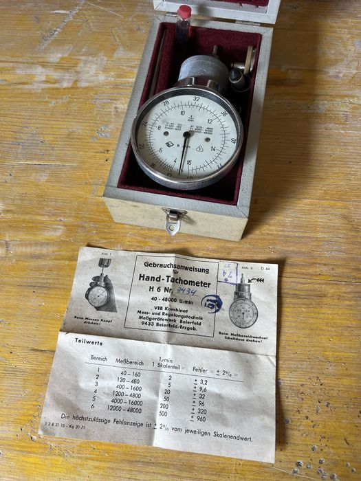 Оборотометър механичен VEB Kombinat Hand-Tachometer TYP H6 40-48000min-1