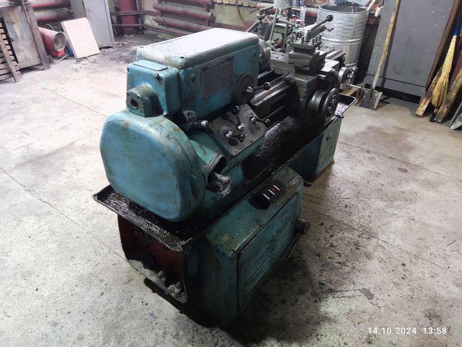 Токарный станок 1Е61МТ