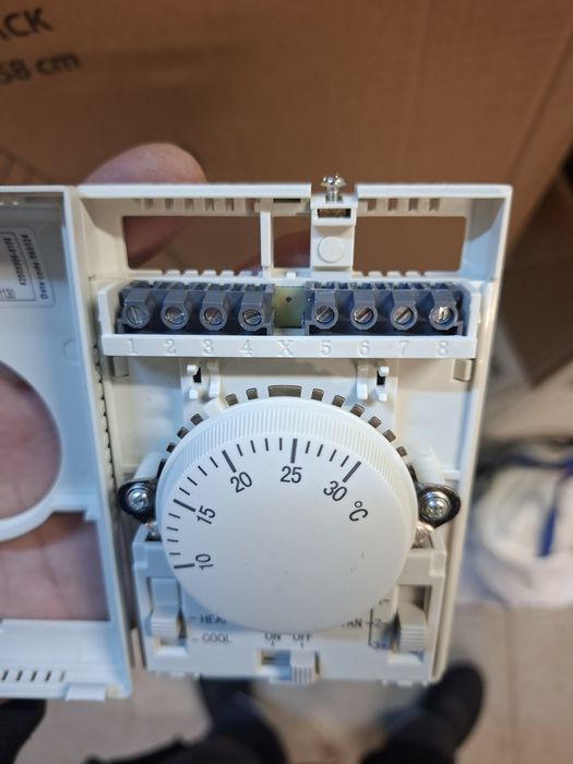 Termostat de camera Honeywell Nou