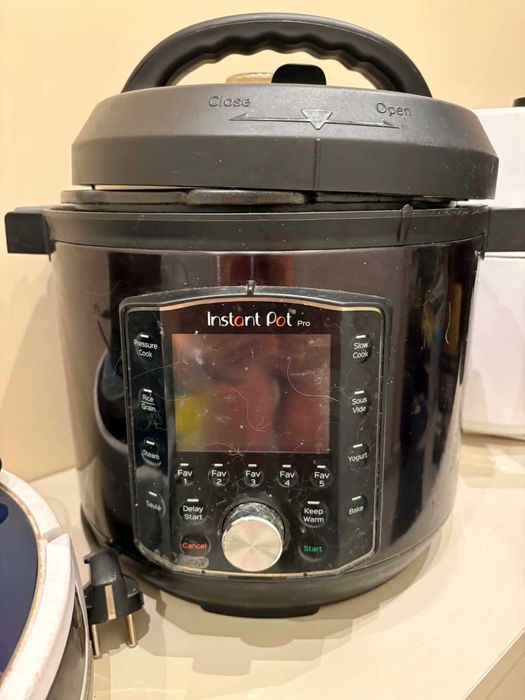 Instant Pot Pro 60 мултикукър