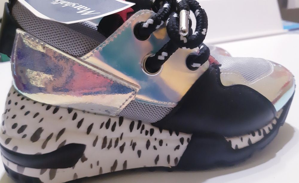 Pantofi sport holografici fete măsura 30-31