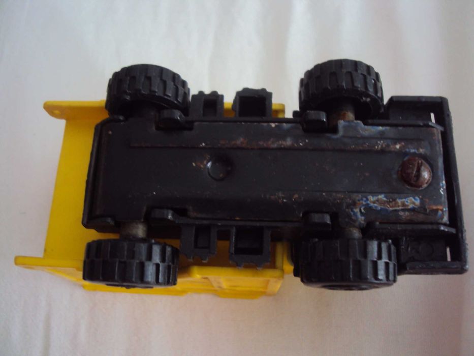 Камиончета Микро Мир. От 1984 година