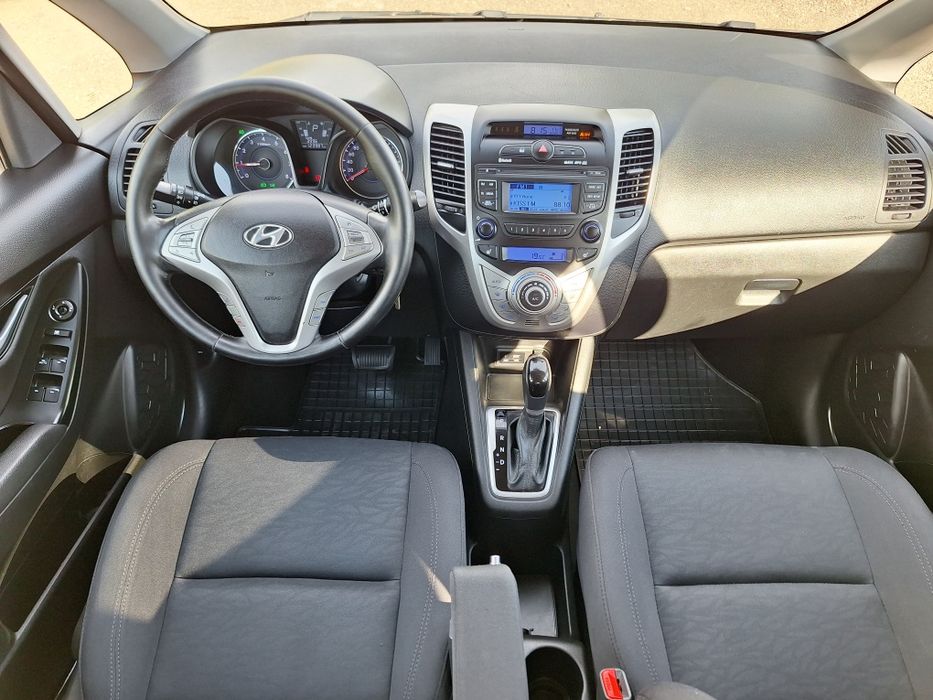 Hyundai ix 20 Automată Benzină 1.6 136 cp 2016 E6