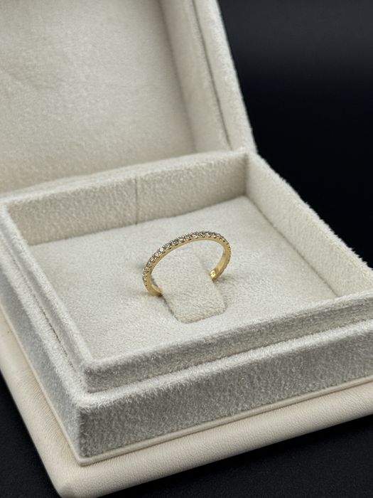 Кольцо с бриллиантами