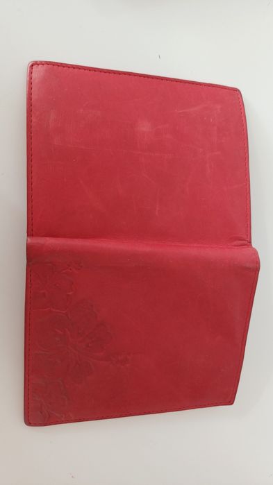 Червен портфейл  естествена кожа