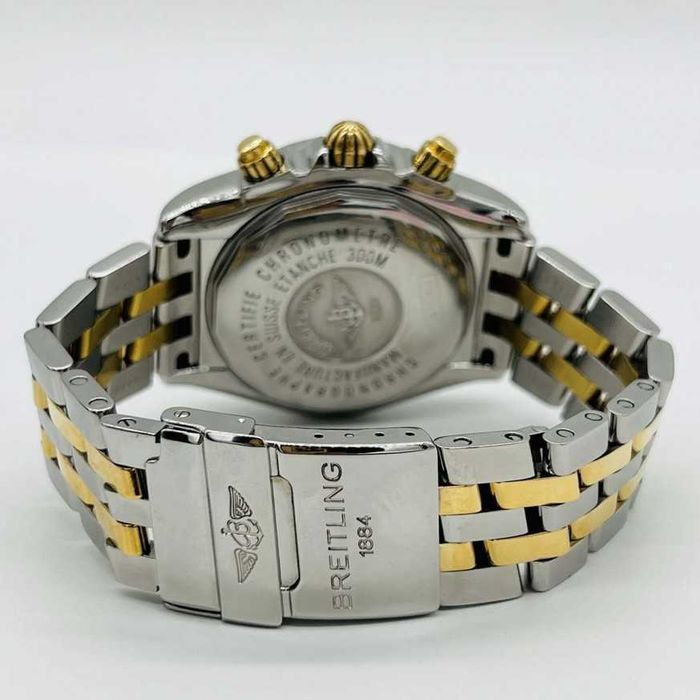 Часовник Breitling Chronomat Evolution B13356