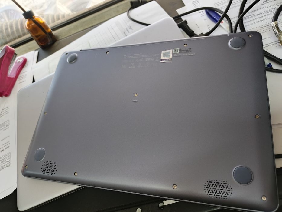 Asus e406m  новый