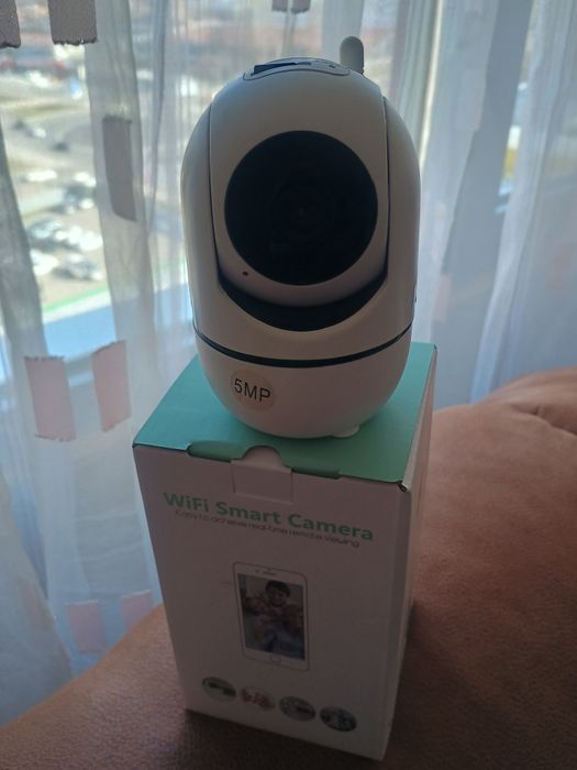 Смарт камера WiFi