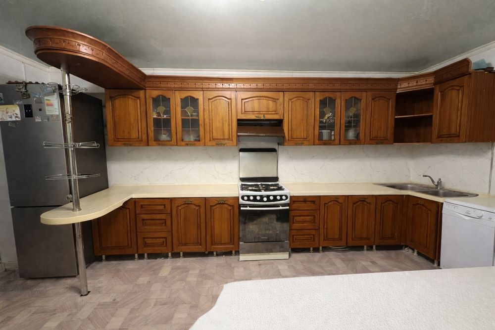 Кухонный гарнитур