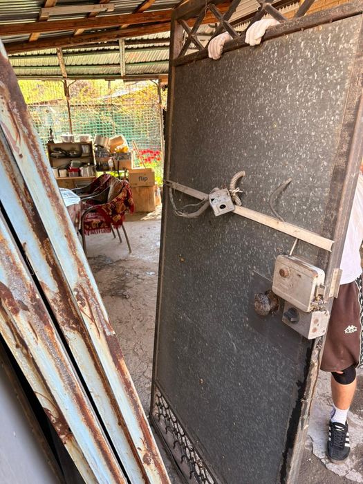 Продам ворота с калиткой