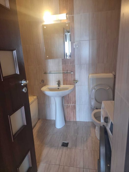 Inchiriez apartament 2 camere mobilat, utilat , zona Valea Ialomitei