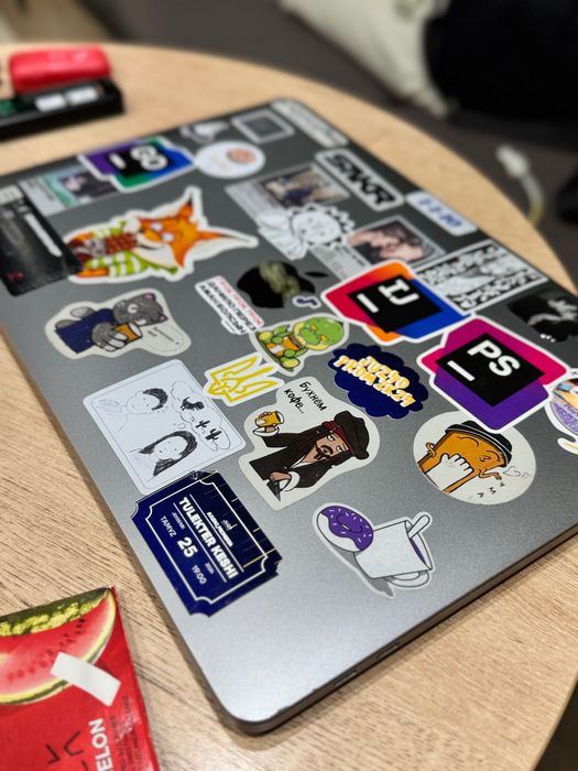 Macbook pro 13,состояние хорошее