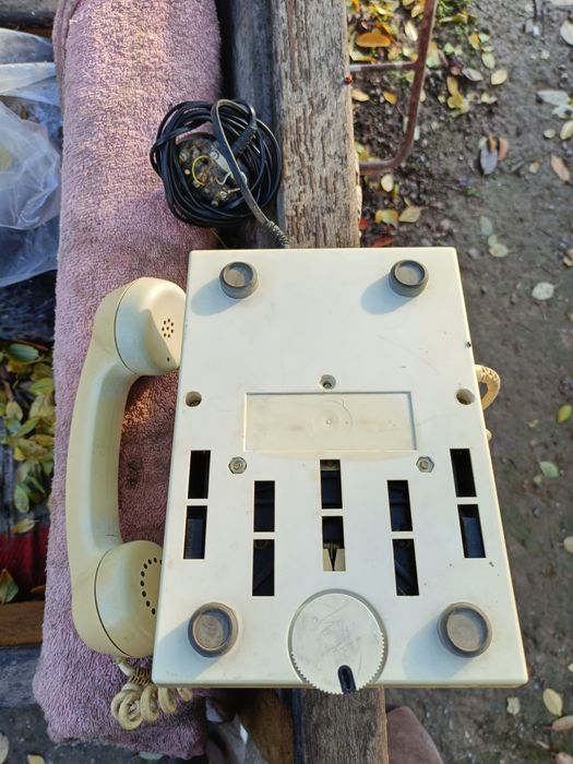 Telefoane fixe cu disc