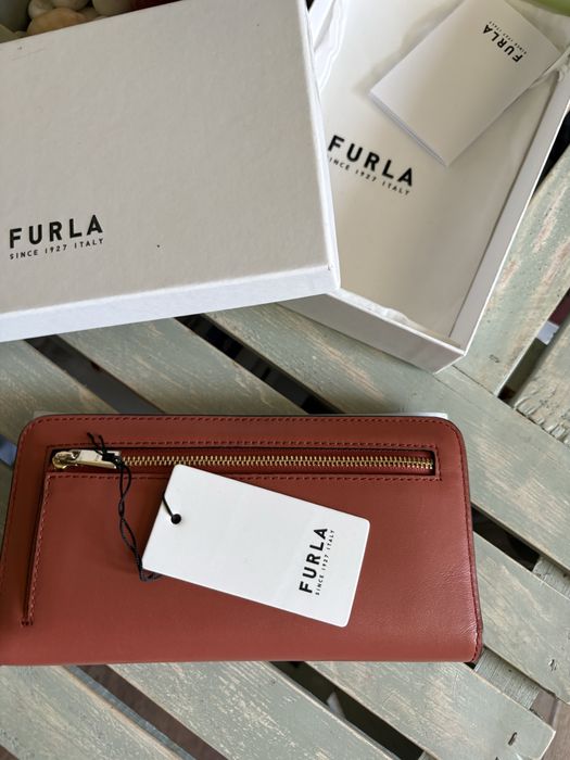 FURLA  нов  дамски