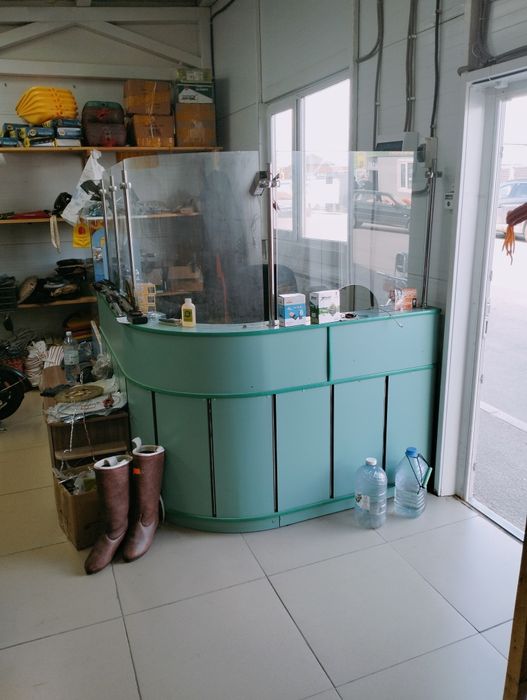 Продам ресепшн б/у