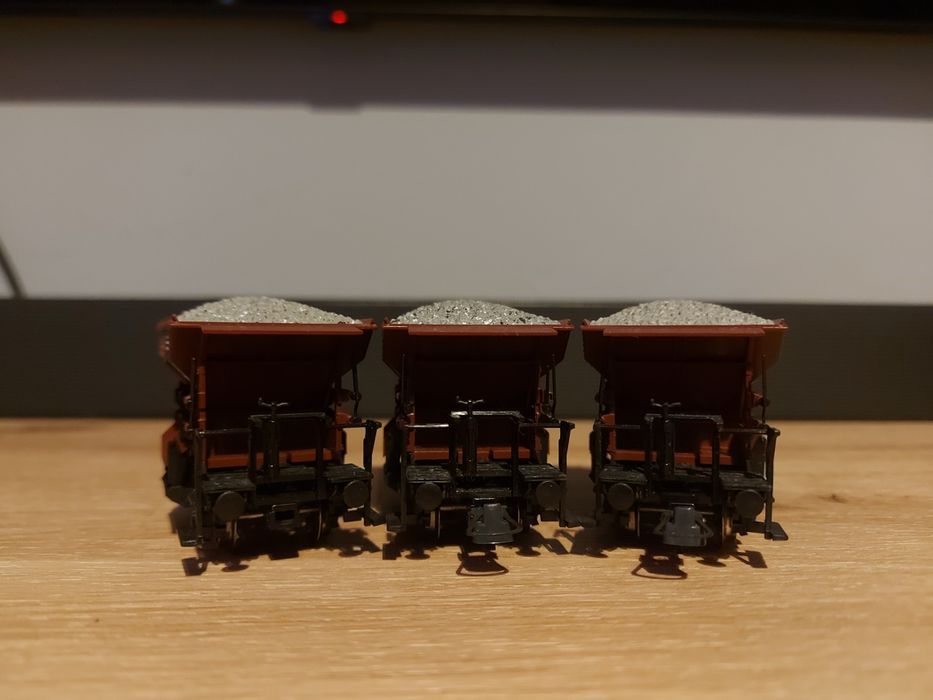Startset Roco trenulet electric scara HO locomotiva+vagoane