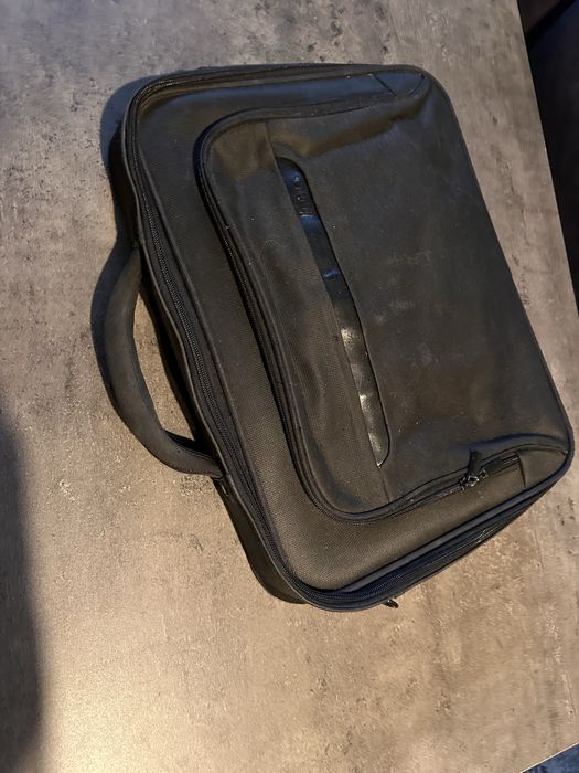 Чанта за лаптоп Hama