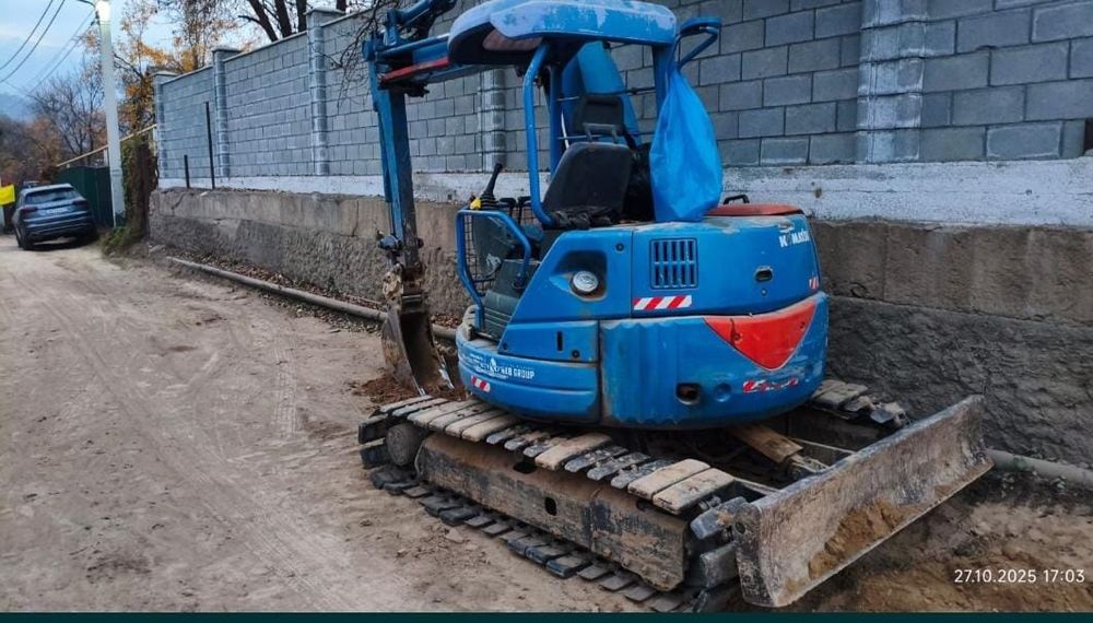 Продам мини-экскаватор 6тон.