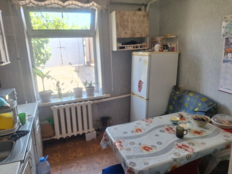 Полдома на 64квартале