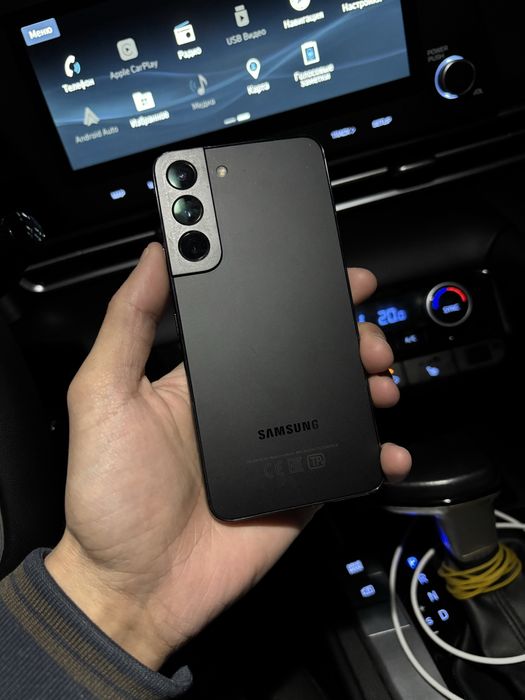 Samsung s22 продается